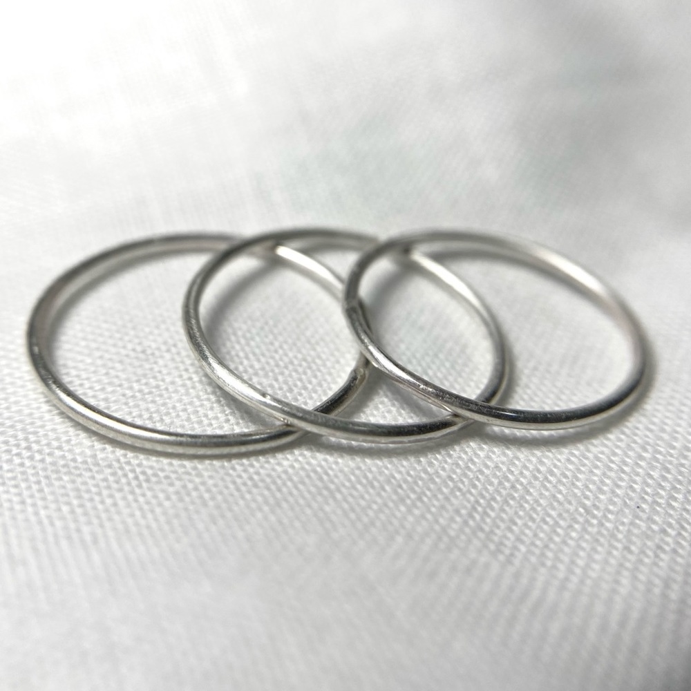 (Set of 3) 1mm 925 Sterling Silver Stackable rings set smooth silver rings